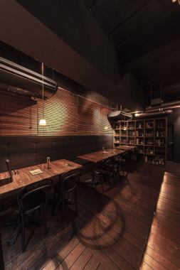 会社宴会にもお使い頂ける、店内奥のお席。