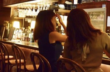 ★ 仅限平日柜台 ★ 超值成人绕道方案(1杯饮料+3道开胃菜) 3000日元 → 2500日元