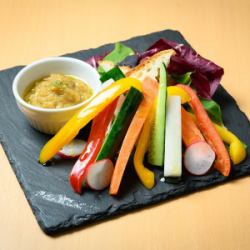 Raw vegetables and bagna cauda sauce