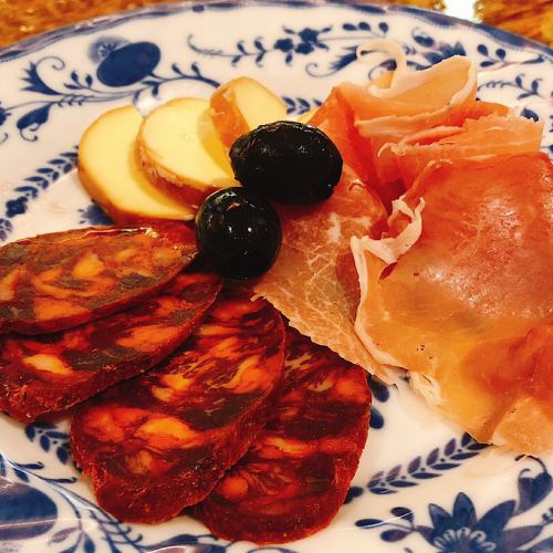 Assorted ham, salami and cheese