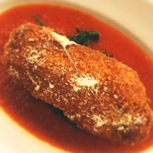 Pork cutlet with cheese and tomato sauce