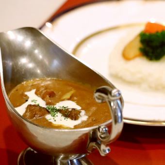 【談話室】　常陸牛カレーライス・MIYAGASE風
