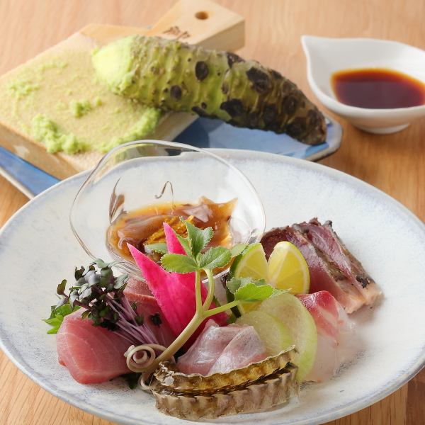 [Enjoy fresh seasonal fish] Assorted sashimi