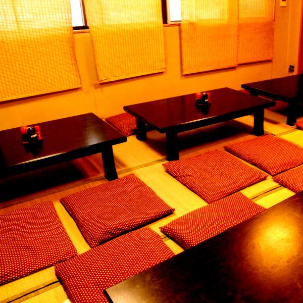 Private rooms on the 2nd floor that are often used for various banquets can be reserved for up to 28 people ★ 16 people ~.There is a TV installed so you can use it as a monitor at the farewell party! It is spacious and it is easy to move during the banquet! Please come to our shop once!