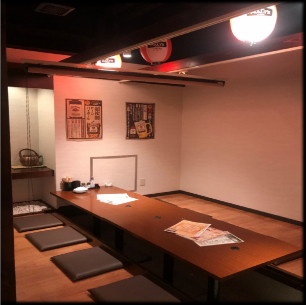 すすきの駅からすぐの好立地♪歓送迎会・新年会・女子会・デートなどプライベートなお時間をさらに充実させてくれる落ち着いた空間はお客様を新世界へと導きます♪会社宴会などの各種ご宴会に最適なお席をご用意！様々なシーンに合わせて活用頂けます。（すすきの/宴会/接待/貸切/歓送迎会/個室/記念日/鍋/しゃぶしゃぶ）