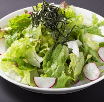 Salad with lots of leaves