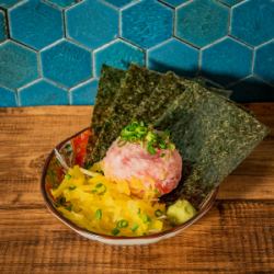 Troublesome fatty tuna roll