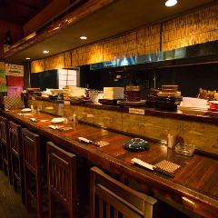 カウンター席もございますのでおひとり様も大歓迎です。 ぜひご来店をお待ちしております♪