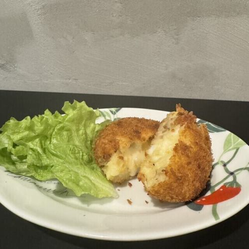 いぶりがっこコロッケ