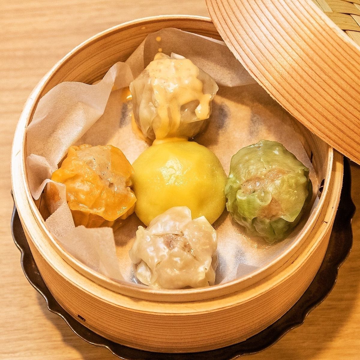 Many recommended menus such as "stew", "siomai", "night parfait" etc.♪