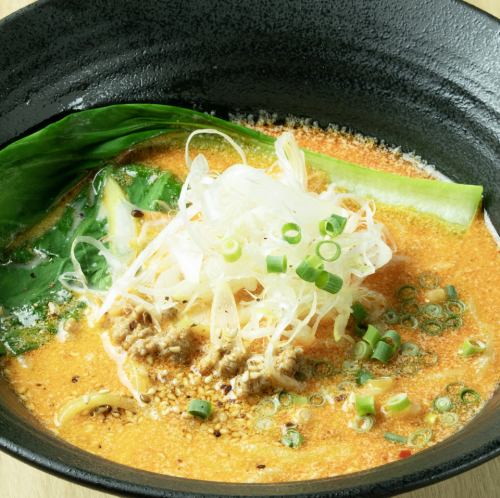 山椒香る担担麺