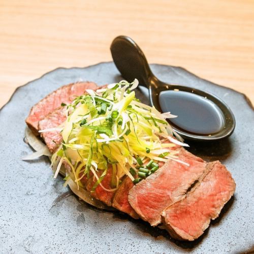 薬味たっぷり牛たたき