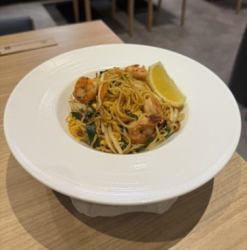 [Thailand] Pad Thai-style fried noodles