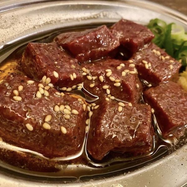 [Repeat one after another! Also late at night ◎] The [Exquisite plumply grilled liver] grilled on a charcoal stove is very popular with both men and women ☆ Open until midnight!