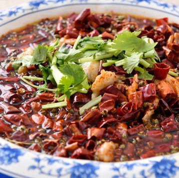 特製生鮮鱸の四川風煮込み