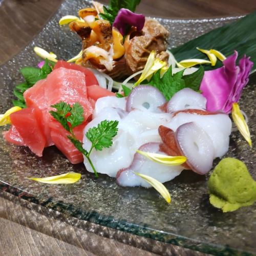 [Seafood] Assorted fresh sashimi