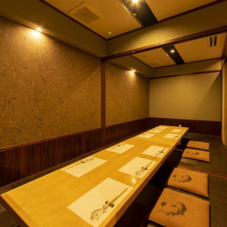 Hachinohe-Digging 座位是完全私人房间，可容纳 2 至 12 人。