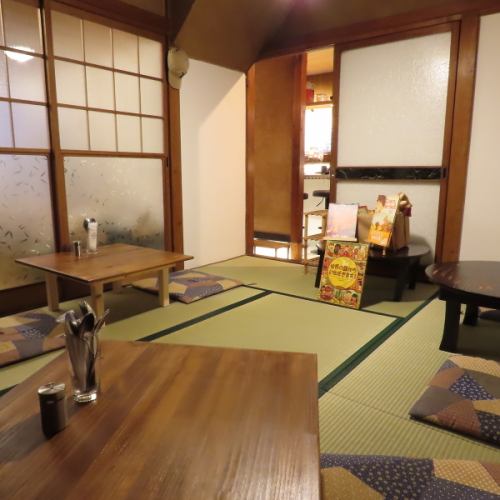 榻榻米座位可供团体使用