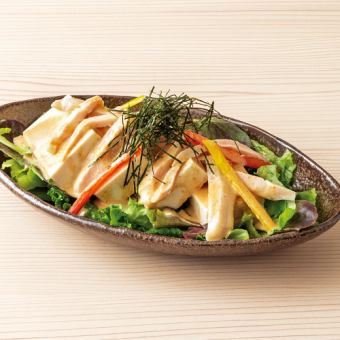 豆冨と鶏ももの胡麻サラダ(低温調理鶏もも使用)