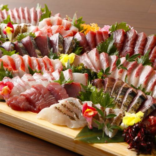 We deliver the finest fresh fish from the market all over Japan!