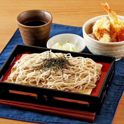 ミニ天丼と信州そばセット