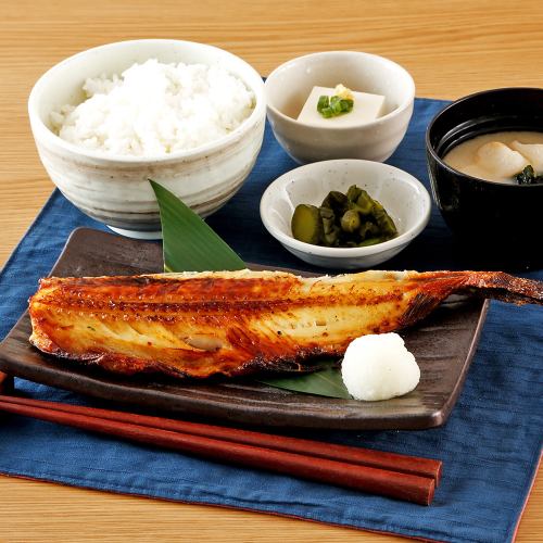 縞ほっけ塩焼き定食
