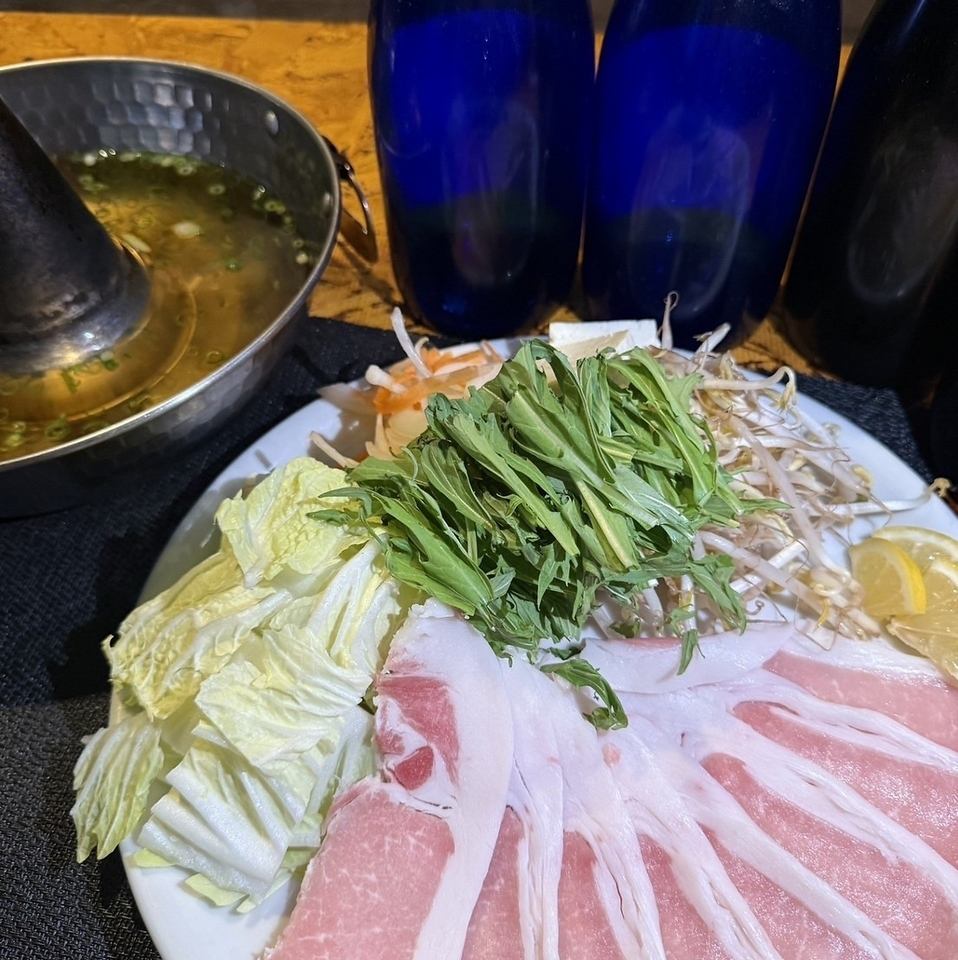 国際通りに新登場！全品390円均一！食べ放題コースも大人気！