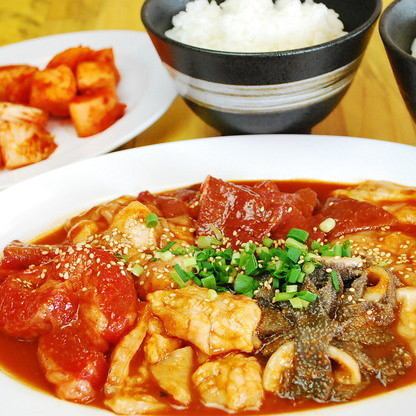 冷凍使用ゼロ！超新鮮15種のホルモンをご用意♪