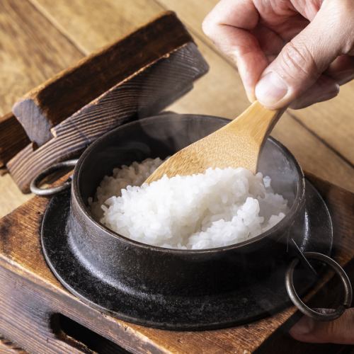 【名物２】熊本県の菊地米「七条のこめ」を使用した釜飯各種！鶏・うなぎ・チーズリゾット等820円(抜)～！