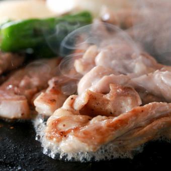 【僅限烹調】精選海鮮2種、嚴選雞肉5種、蒸時令蔬菜「推薦石烤套餐」