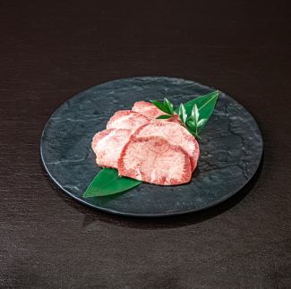 Specially selected Wagyu beef tongue 100g