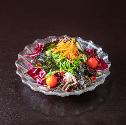 Choregi 沙拉配 10 种蔬菜