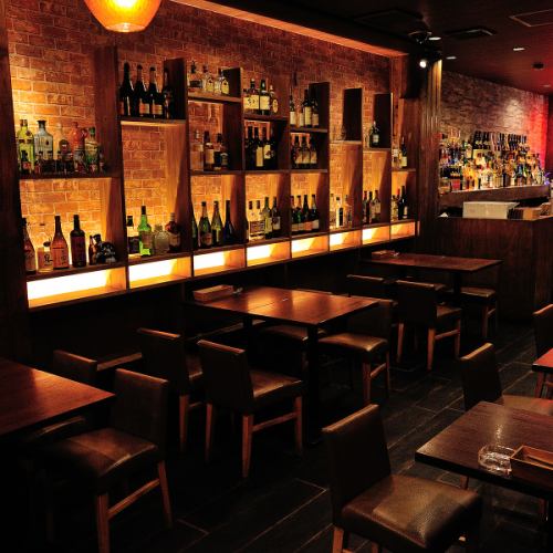 這裡是舉辦迎新會和歡送會的理想場所。如果您租用整個場地，我們將免費提供設備租賃服務（需提前一天預約）。設備包括麥克風、音響設備、顯示器（用於播放電子賓果遊戲、DVD、PPT等）。 *大初天神店僅提供麥克風和音響設備。如果您需要此類設備，請提前一天與我們聯繫。即使您當天提出要求，我們也可能無法滿足您的要求。