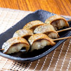 1 grilled mackerel skewer