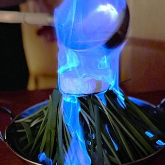 『燃えるチーズもつ鍋コース』話題の燃える富士山もつ鍋含7品 3時間飲み放題付 4800円⇒3800円