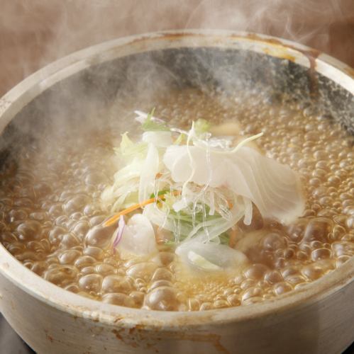 四川風若鶏の唐揚げ/ 鯛の刺身入りスープチャーハン 各