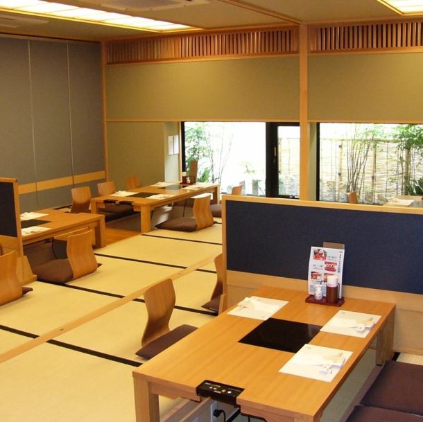 Also supports large banquets.In a relaxing room, you can enjoy Kisoji's specialty dishes.※ The photos are affiliated stores.