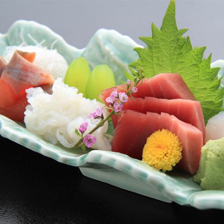 4 kinds of sashimi platter
