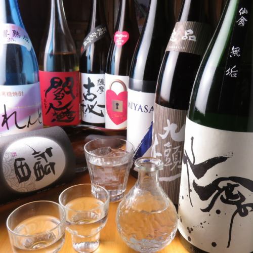 [We have a large selection of sake and shochu that go well with the dishes♪] There is plenty of private room space on the second floor! Suitable for a variety of occasions from 2 to 30 people★