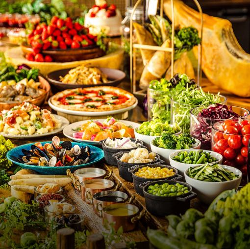 【休日★90分制ランチブッフェ】本格ナポリピッツァやパスタ食べ放題+ドリンクバー&ドルチェ