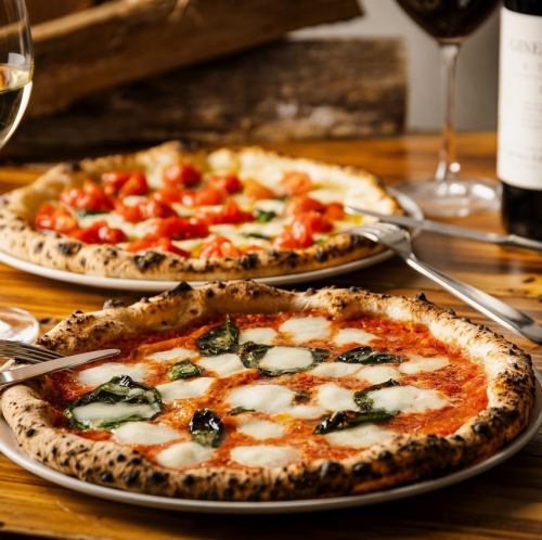 本場ナポリの職人が作った本物の薪窯！