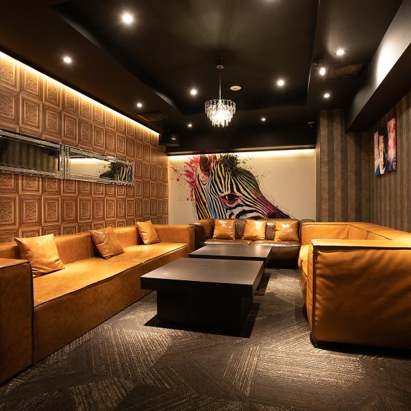 [Completely private VIP room] This is a completely private VIP room that can accommodate up to 14 people.It is a luxurious space that can be used in all occasions such as business entertainment and celebrations ☆