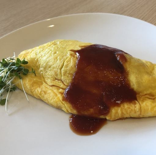 [Receive smoothly with online reservation for take-out♪] Omelet rice