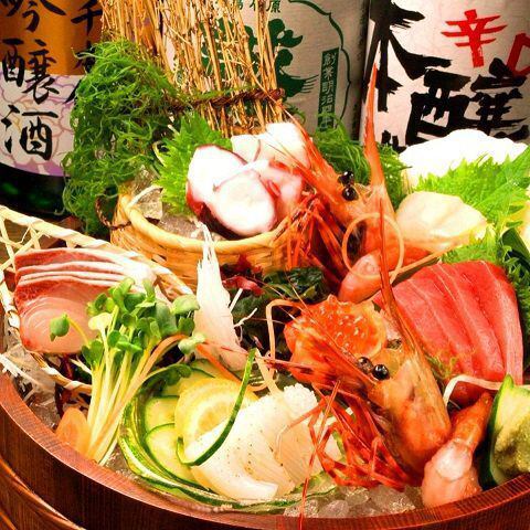 刺身盛り合せ