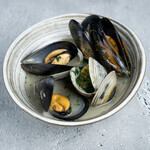 魚貝の白ワイン蒸し