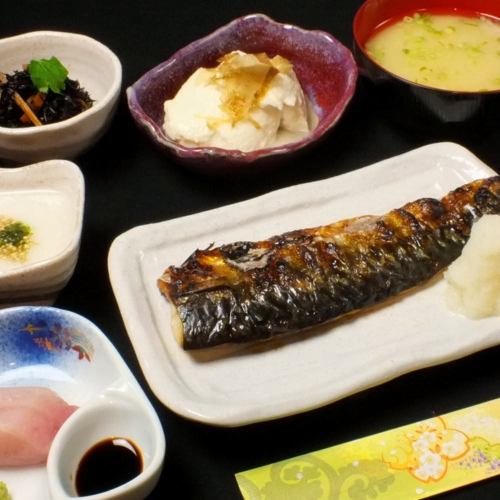 All meals are 780 yen! We have a wide variety of dishes from meat to fish!