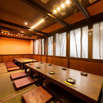 A spacious digging private room that can hold banquets for up to 28 people.Ideal for company banquets, etc. ◎ * Consultation required for 30 people