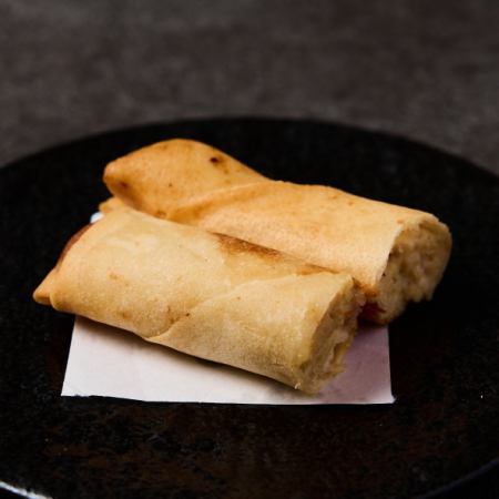 ズワイ蟹クリームの揚げ春巻き
