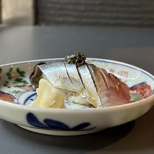 秋刀魚握り