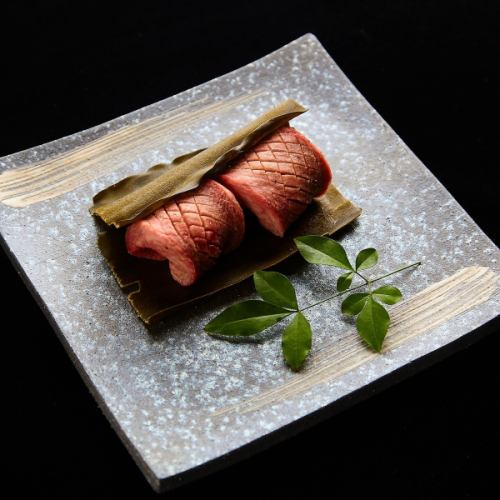 Enjoy food with all five senses.The carefully selected ingredients are great in both taste and appearance.